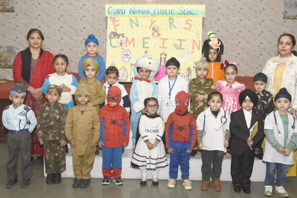 Nursery students fancy dress hotsell